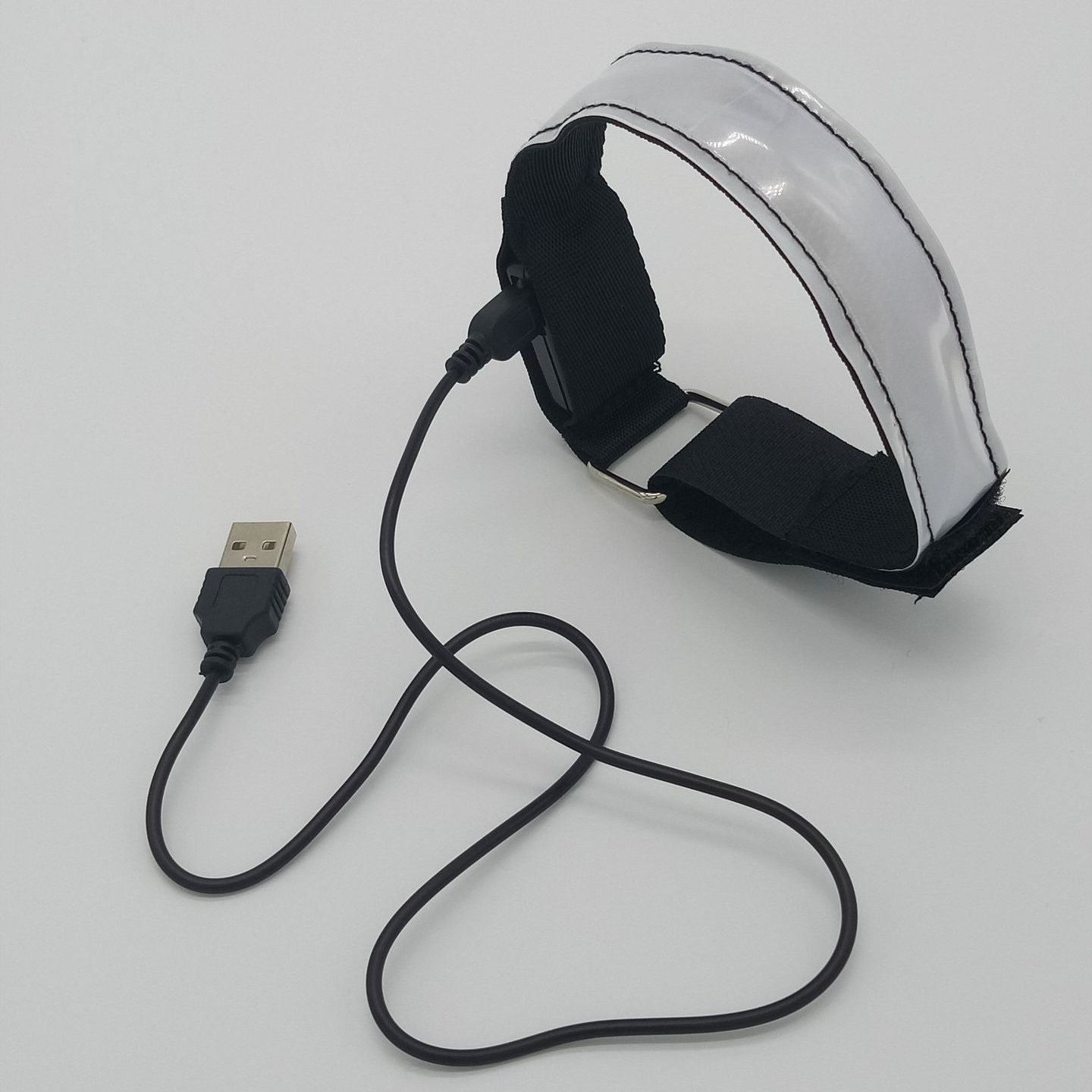 USB LED Running Armband – Rechargeable Reflective Night Safety Band
